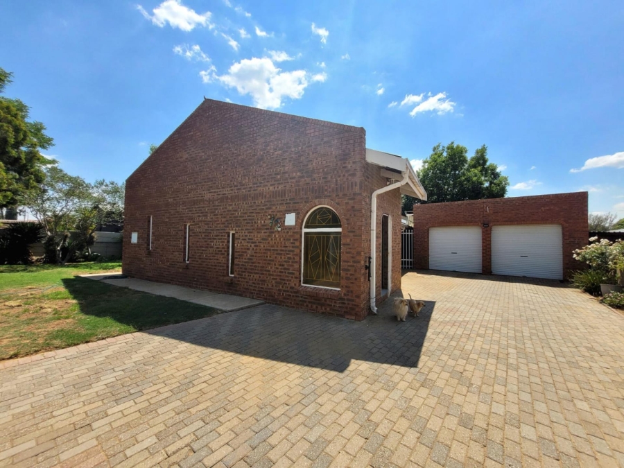 3 Bedroom Property for Sale in Riebeeckstad Free State